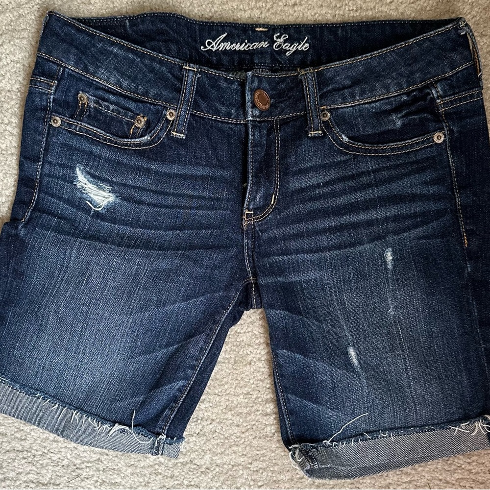 American Eagle distressed jean shorts